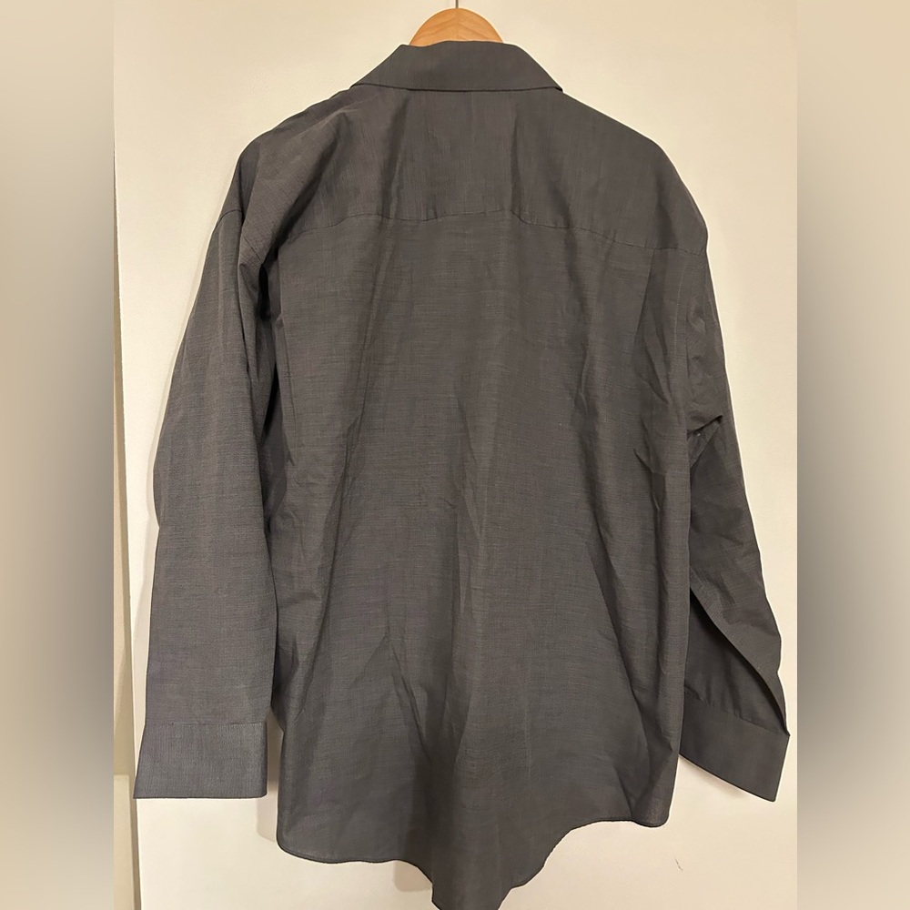 Yves Saint Laurent Men’s Grey Button Down Shirt - Size 17 (XL) - Picture 3 of 7